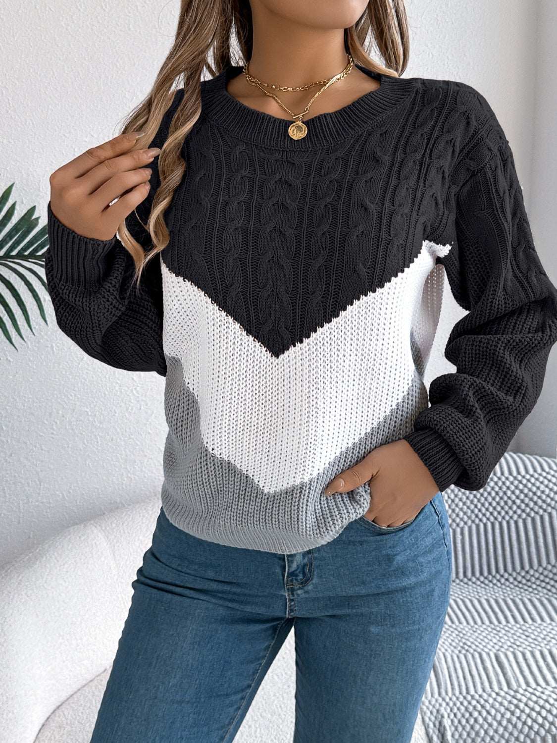 Round Neck Sweater