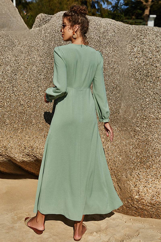 flounce sleeves