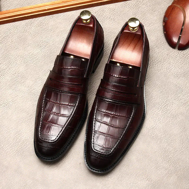 Elegant leather alligator print Loafers (Crocodile pattern)