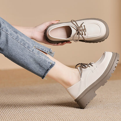 Deep Cut Thick Heel Shoes