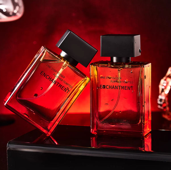 Mildly Intoxicating Woody Fragrance Perfume