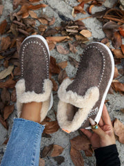 Round Toe Flat Sneakers