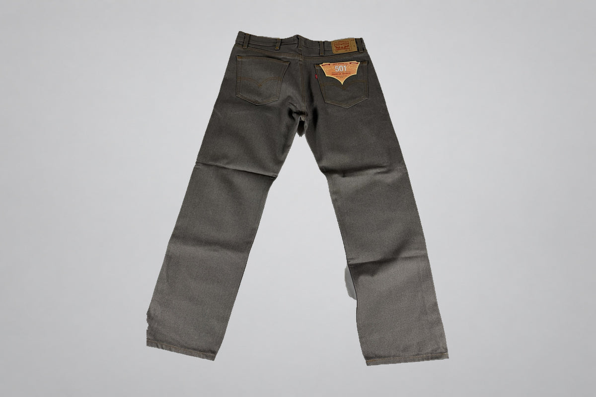 LEVI'S ORIGINAL FIT 501 STRAIGHT LEG BUTTON-FLY