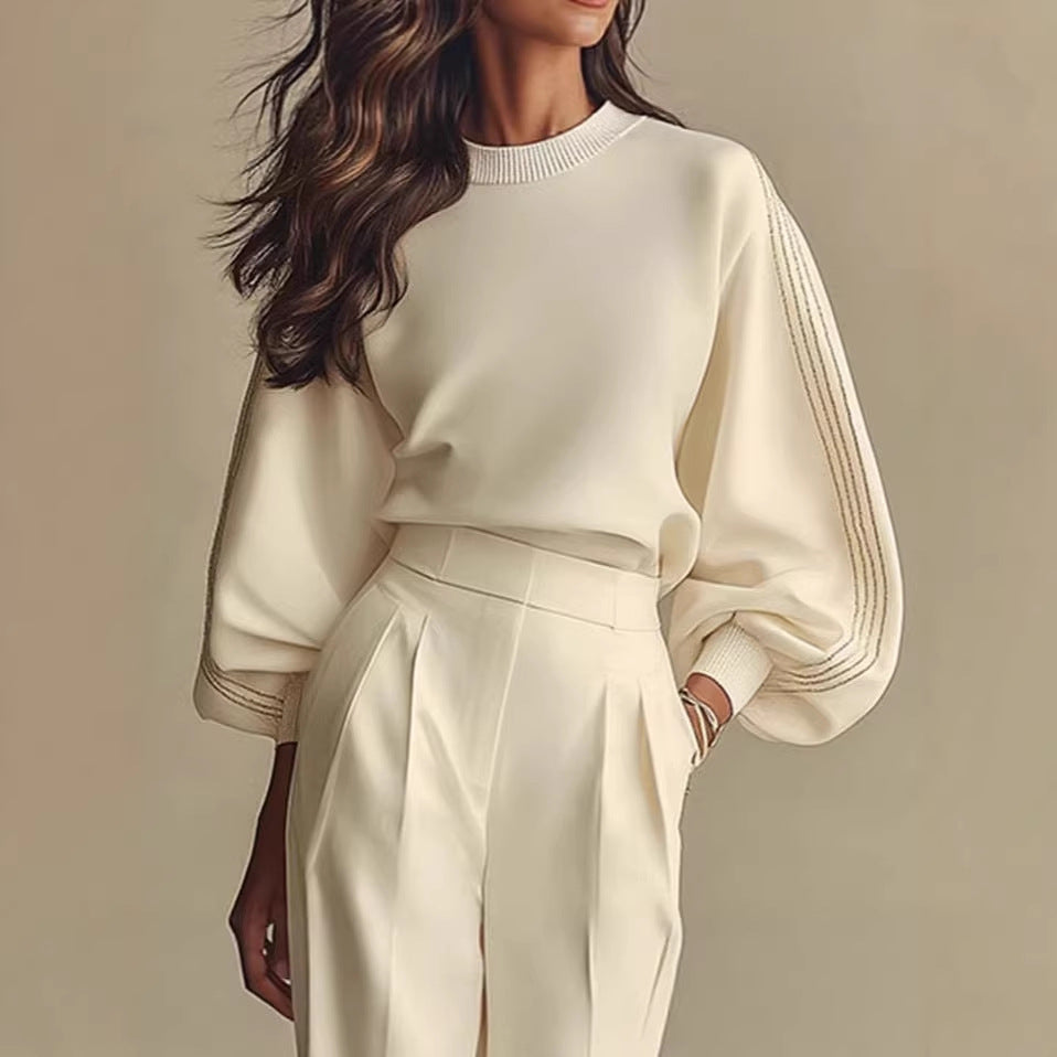 Round Neck Sweatshirt And Pants Set