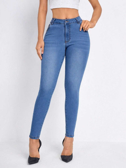 high-rise-skinny-jeans-with-pockets