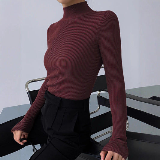 Tight-Fit Crew-Neck Knitted Top