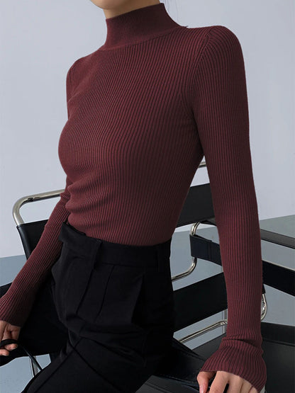 Tight-Fit Crew-Neck Knitted Top