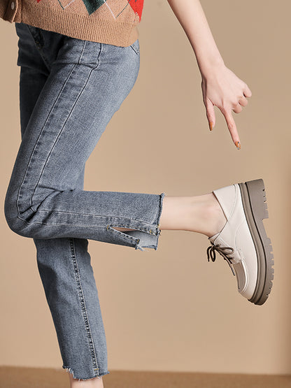 Deep Cut Thick Heel Shoes