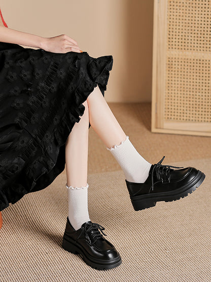 Deep Cut Thick Heel Shoes